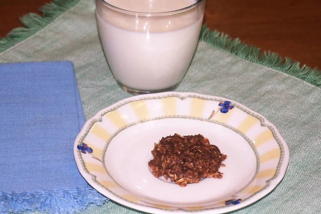 Peanut Butter No Bake Cookie and Milk