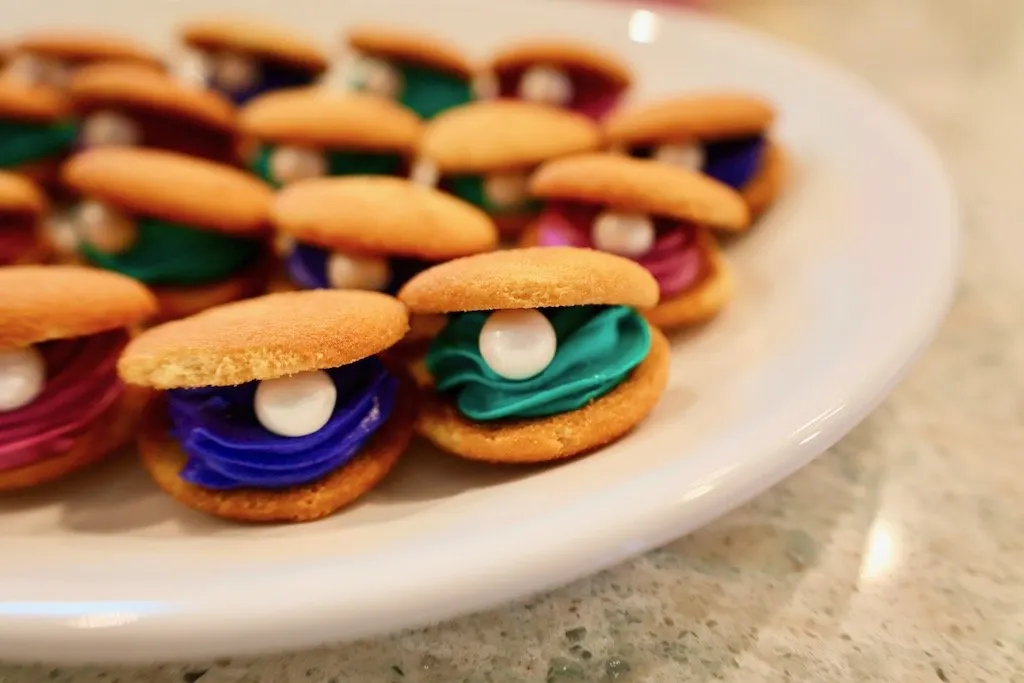 Clam Cookies for beach party
