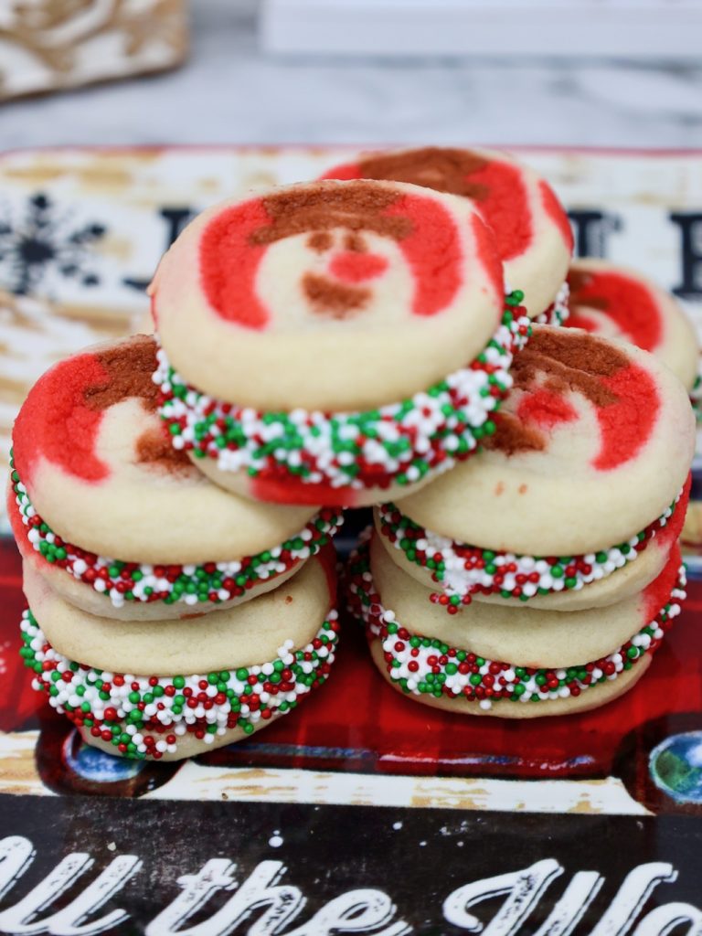 Snowman Sandwich Cookies for Christmas Cookies