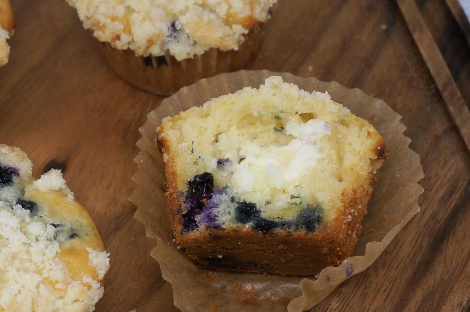 Blueberry Muffins with Cream Cheese Filling