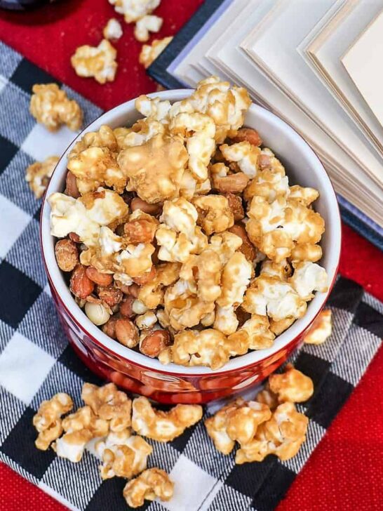 Cracker Jacks Caramel Popcorn with Peanuts
