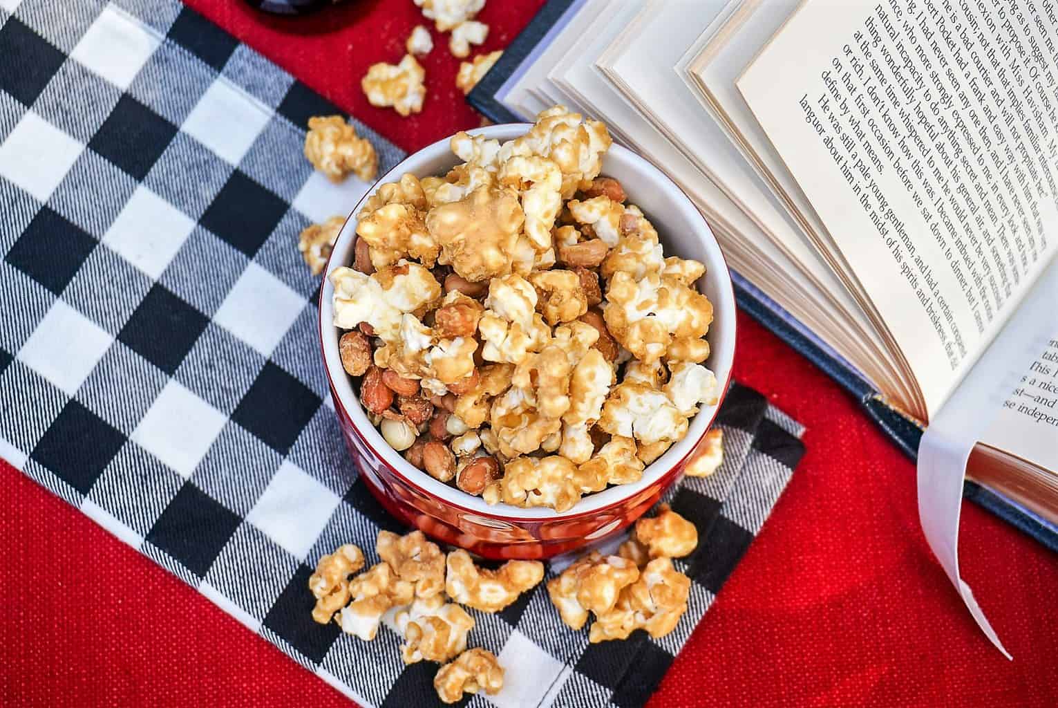 Cracker Jacks Caramel Popcorn with Peanuts