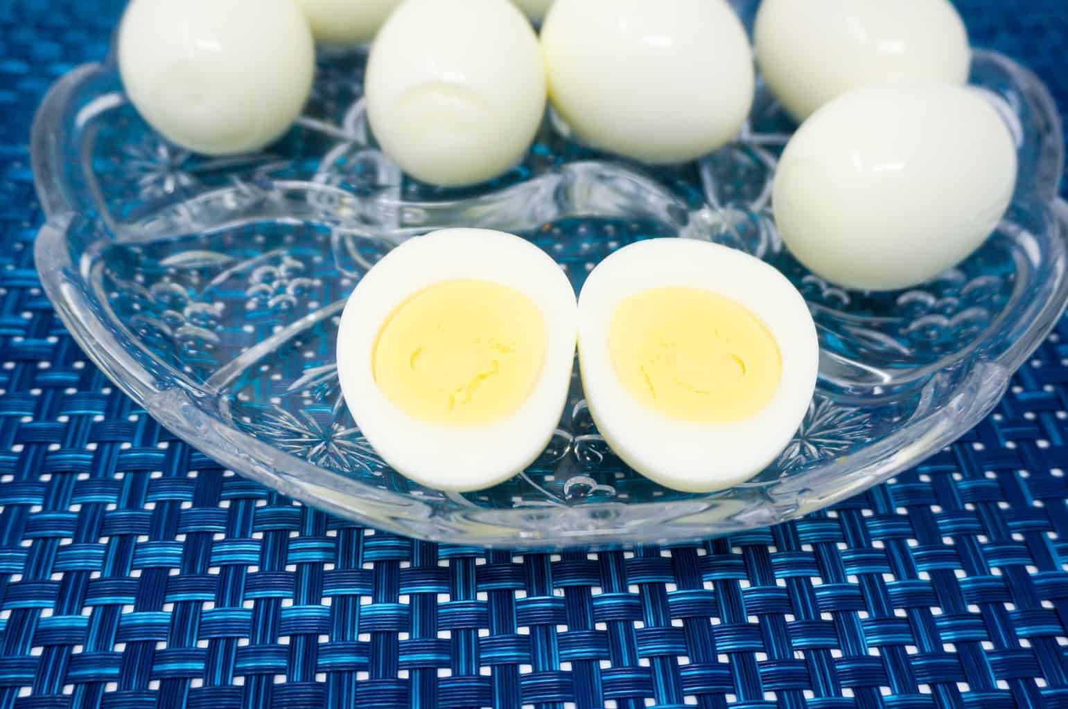 Einde neerhalen Raad Sous Vide Hard-Boiled Eggs - Grace Like Rain Blog