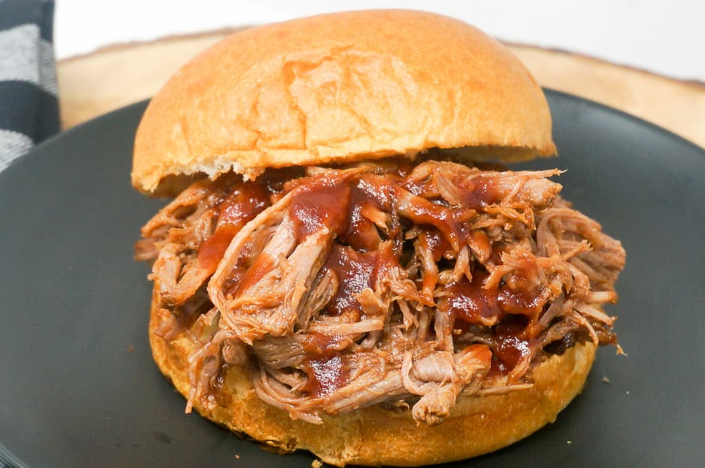 Barbecue Pulled Pork Instant Pot