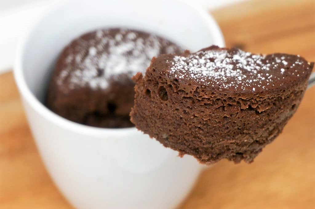 chocolate cake in a mug that you cook in the microwave