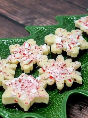 Peppermint Bark with White and Dark Chocolate