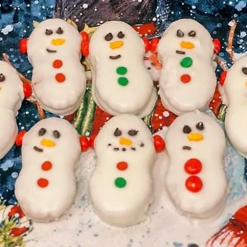 Nutter Butter Snowman Cookies