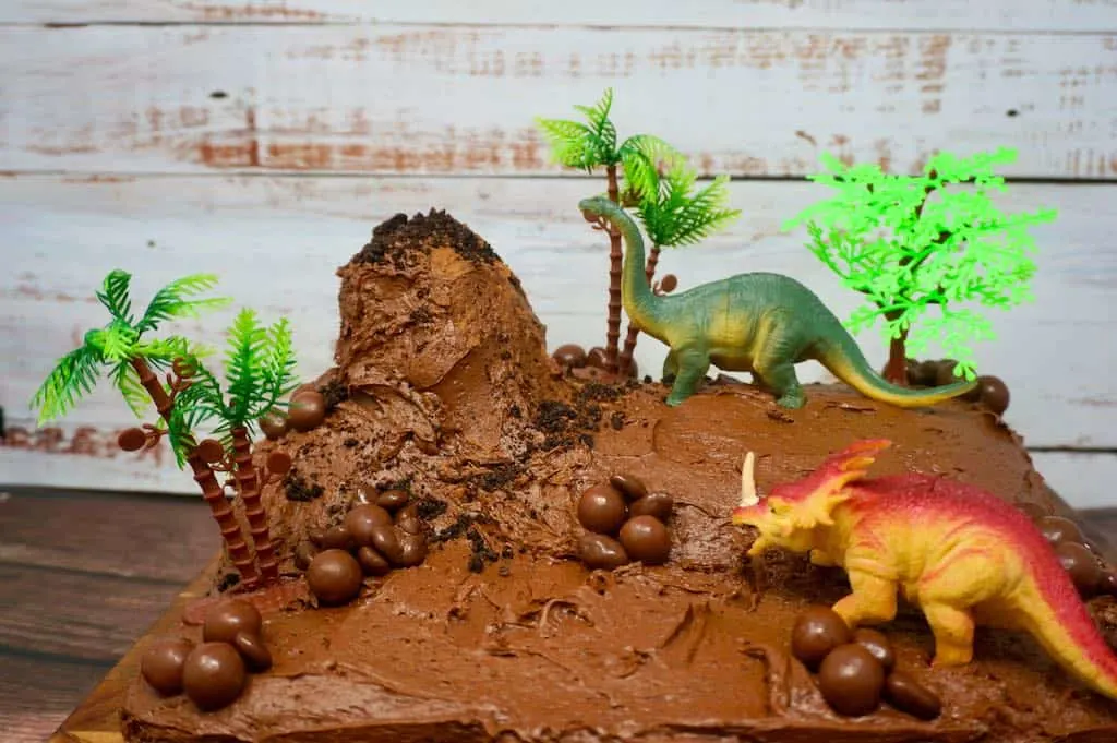 Dinosaur chocolate cake