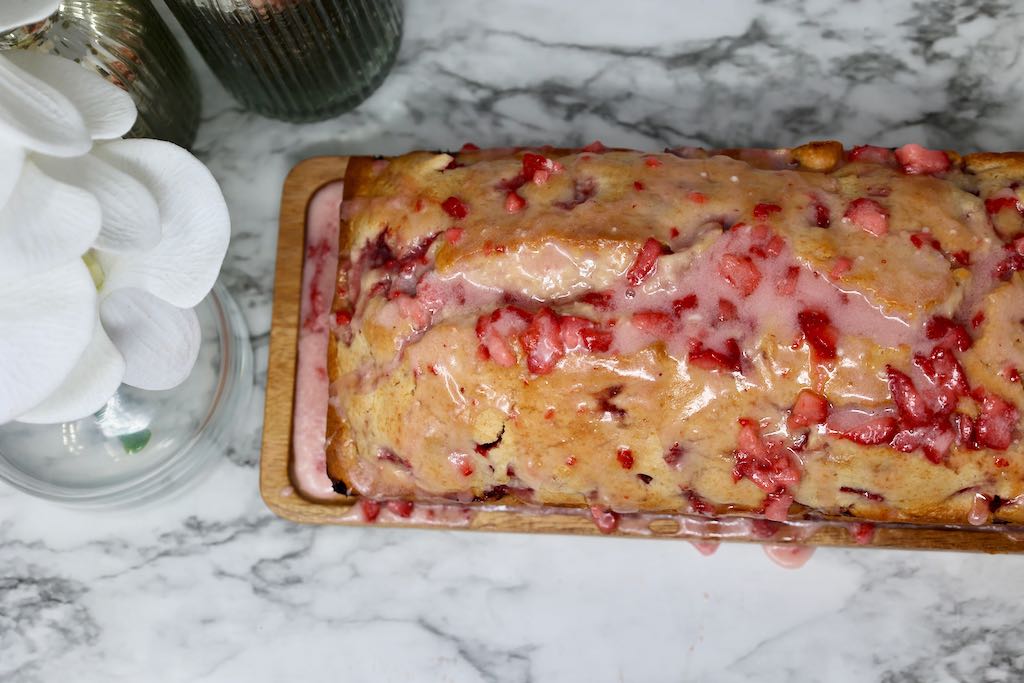 Strawberry Loaf Cake with fresh strawberries