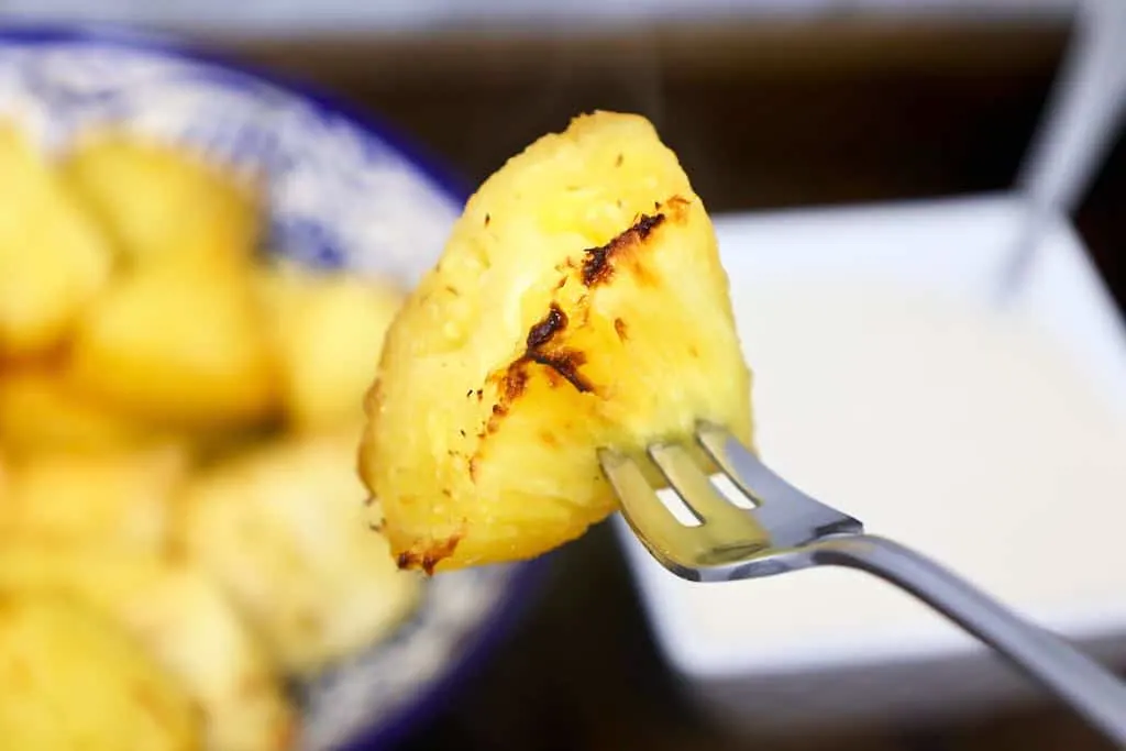 Air Fryer Roasted Pineapple Chunks with fruit dip