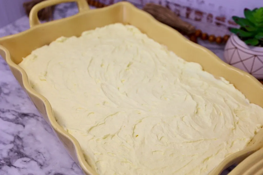 Lemon cake with ricotta