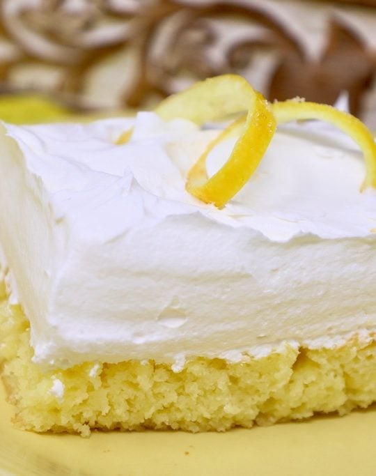 Lemon Angel Food cake with Pie filling