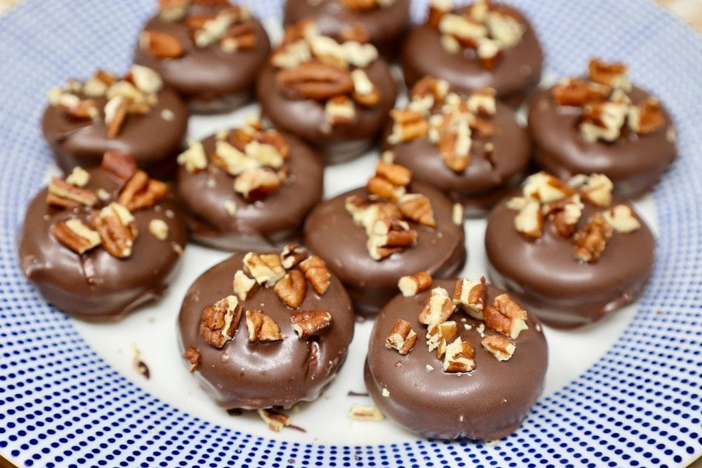 No bake Turtle cookies with rolos
