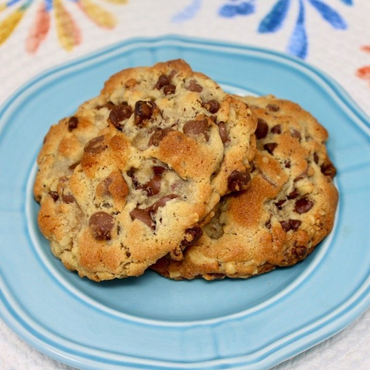 levain bakery chocolate chip cookie recipe