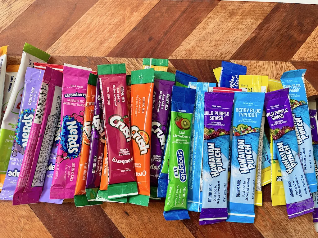 WIN FREE WATER FLAVOR PACKETS
