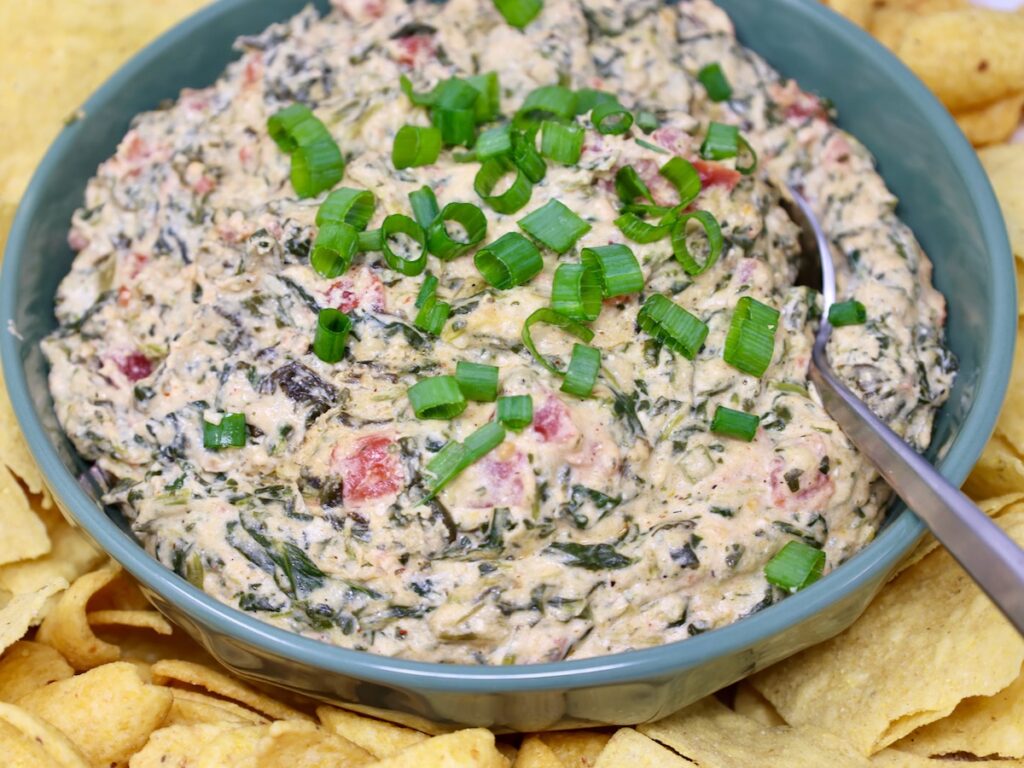 fiesta cheese dip with spinach