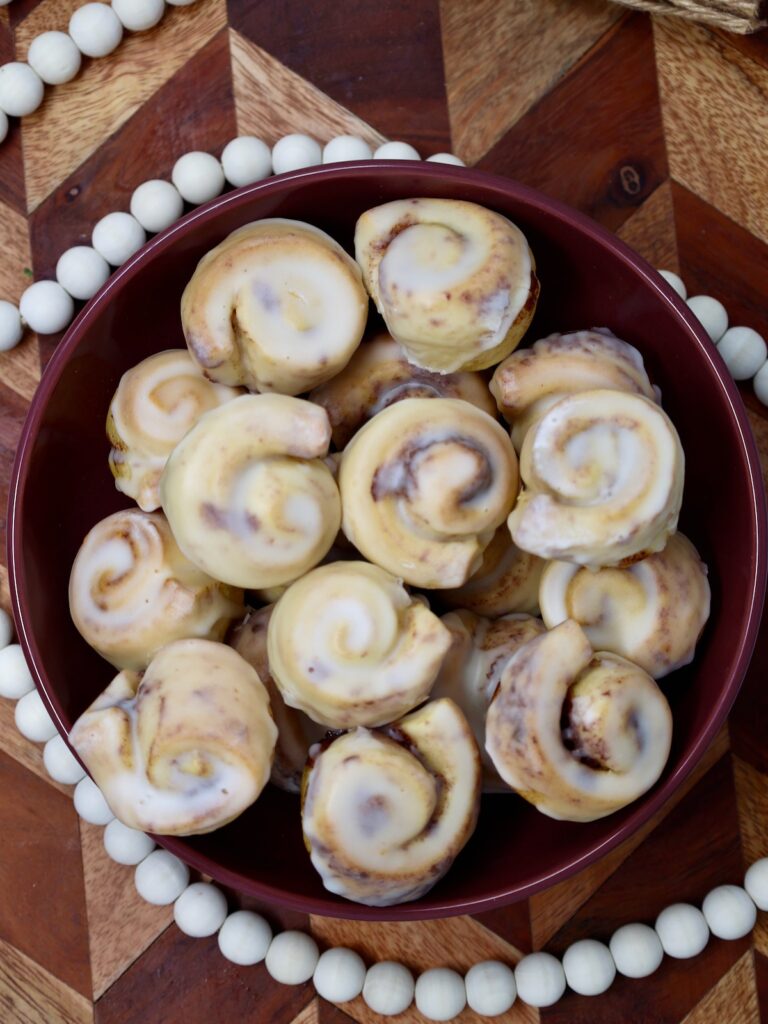 mini cinnamon rolls in muffin tins