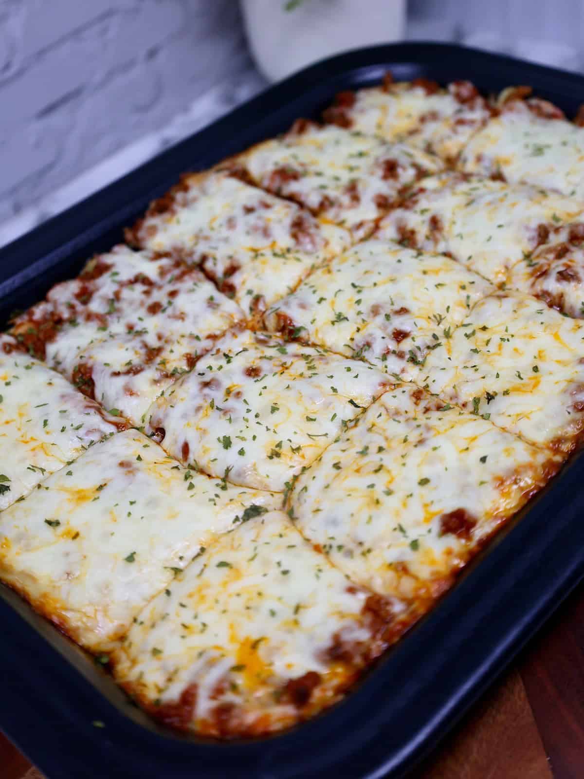 Million Dollar Spaghetti Alfredo baked pasta casserole