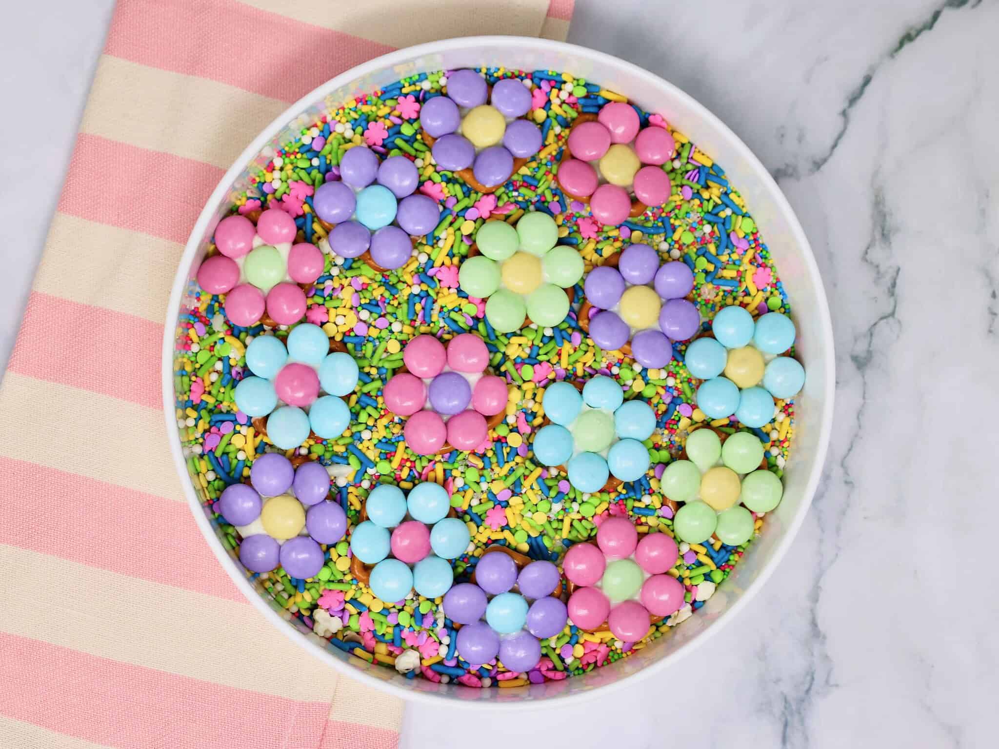 easy Easter pretzel flowers recipe with M&Ms and candy melts